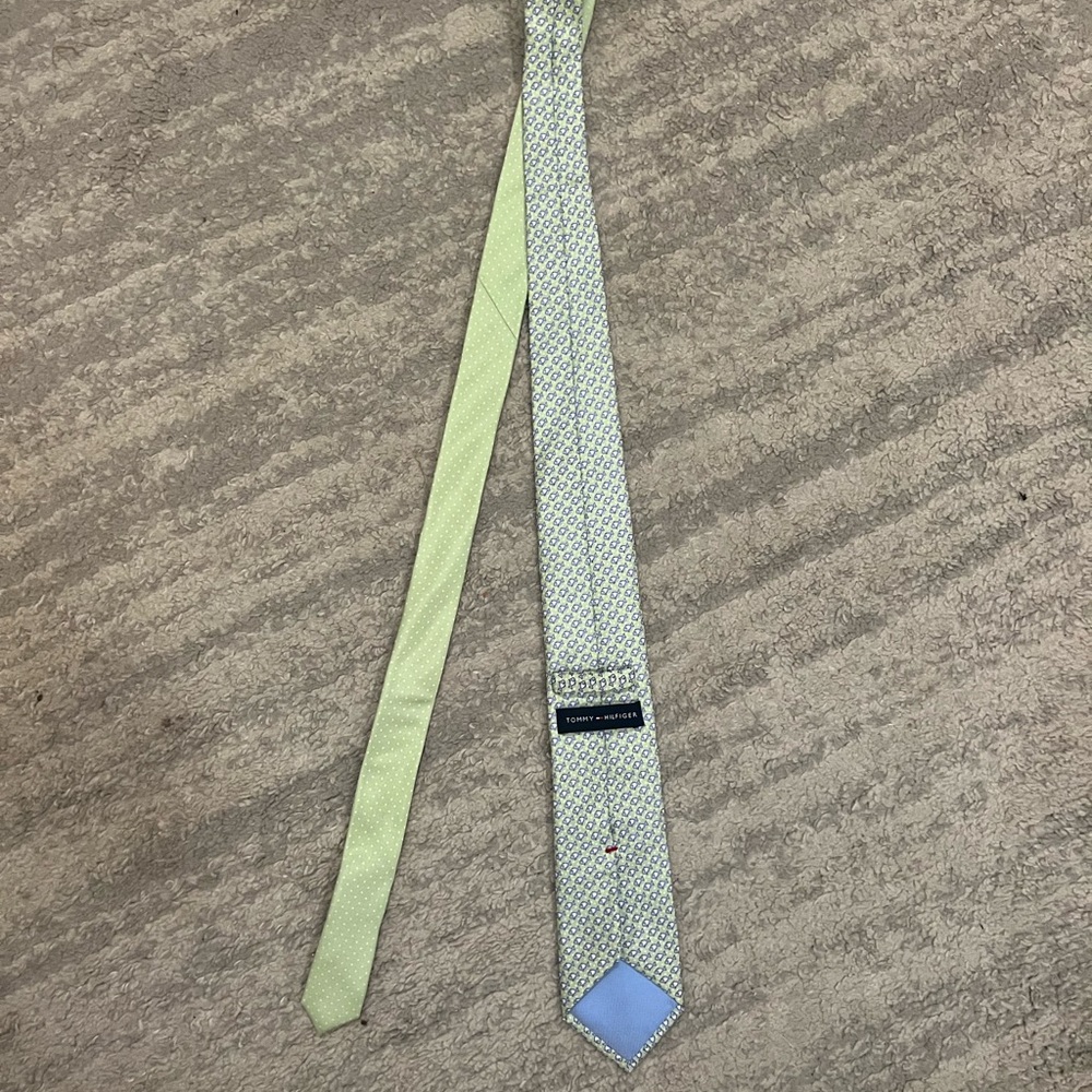 Tommy Hilfiger Tie 100% silk